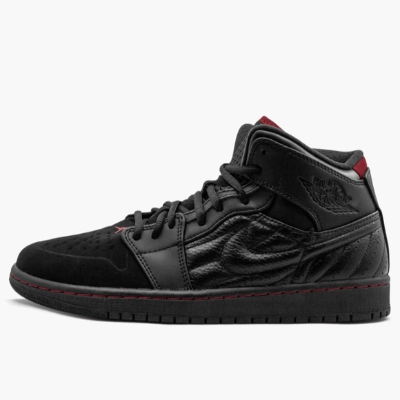 Jordan Other - Air Jordan 1 Retro 99 sneakers